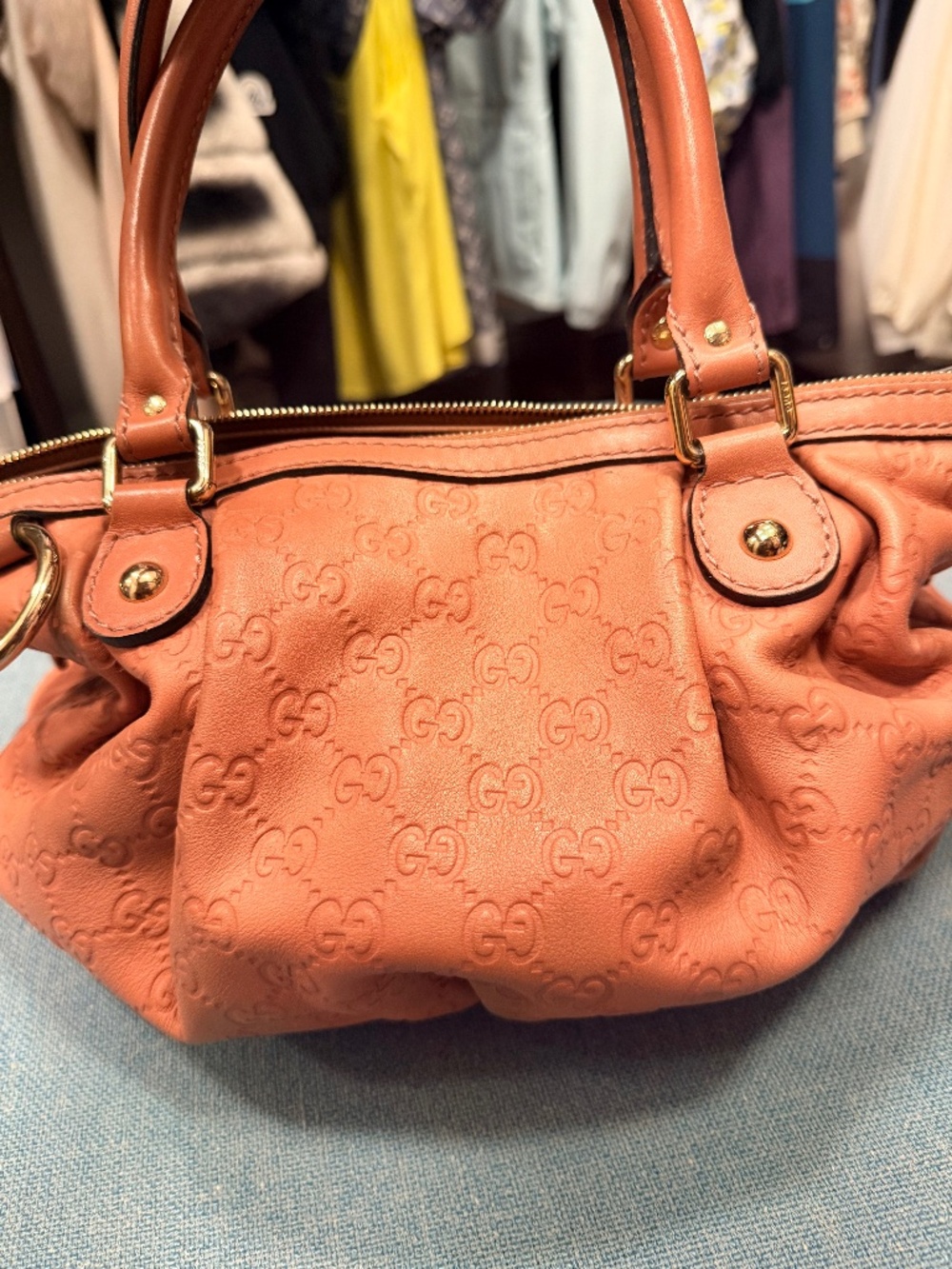 Gucci leather bag salmon